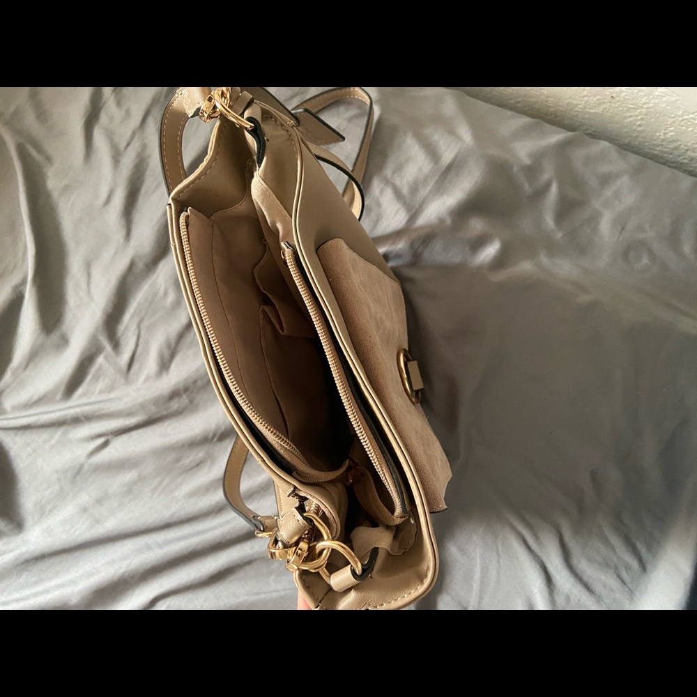 Purse - Picture 3 of 3